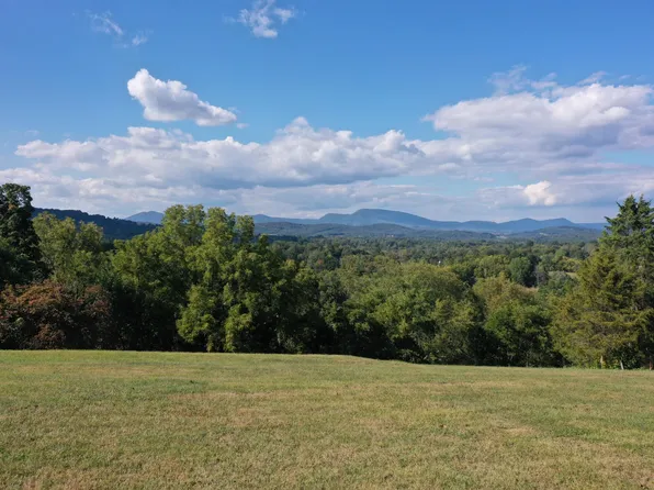 Shenandoah Rd, Lexington, VA 24450