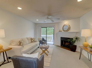 1718 Greystone Blvd APT 33, Mount Pleasant, SC 29464