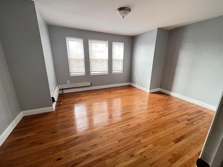 1531 Cottman Ave — Photo 23