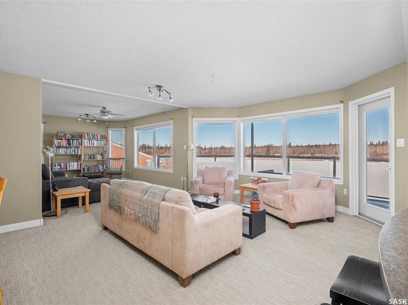 UNIT 302-544 River STREET E, Prince Albert, SK S6V 0A6