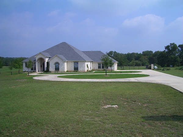1st image of 250 Creekside Dr