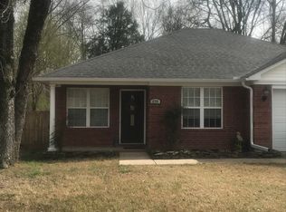 176 Donna Kay Dr, Greenbrier, AR 72058