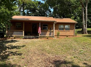 135 Orchard Rd, Stanton, KY 40380