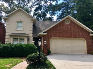 905 Heather Way, Knoxville, TN 37919