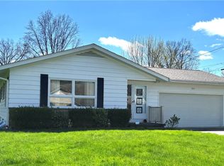 225 6th St, Columbiana, OH 44408