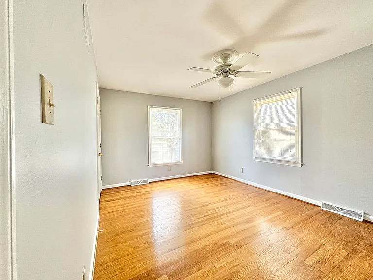 6104 Buckhorn Rd — Photo 14