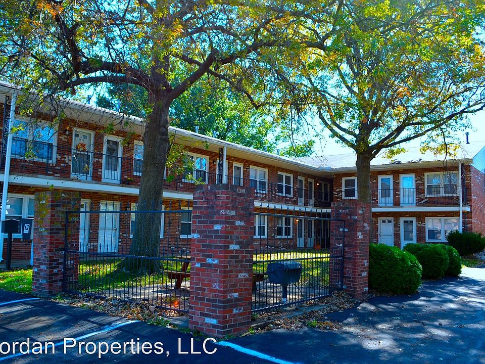 2nd image of 3907 Bellemeade Ave