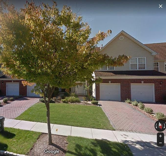 2nd image of 74 Shelley Cir