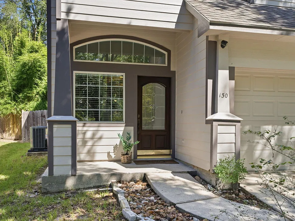 130 Ledgestone Pl
