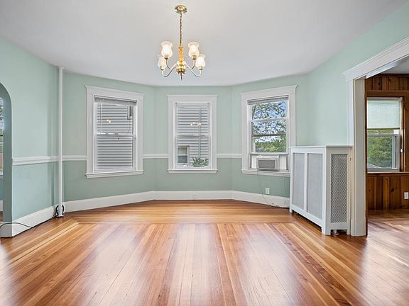 2nd image of 14 Nahanton Ave