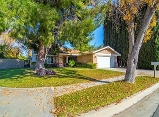 22397 Barbacoa Dr, Santa Clarita, CA 91350