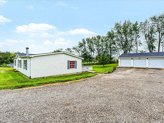 2nd image of 119 New Haven Rd