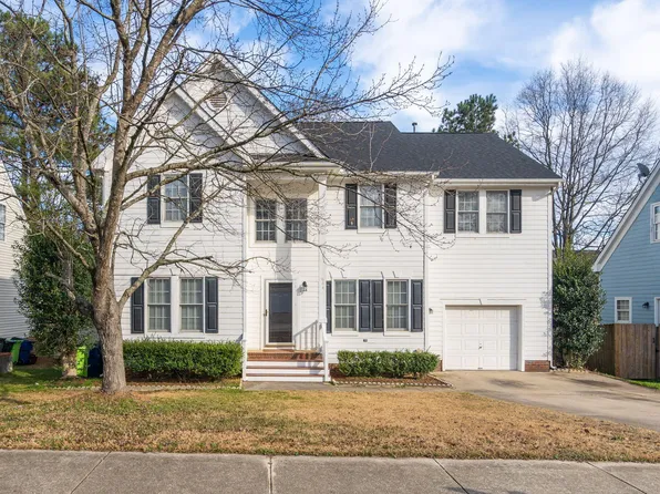 604 Hanska Way, Raleigh, NC 27610