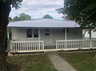 236 Montgomery Ave, Mount Carmel, TN 37645