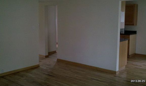 5th image of 57 E Medill Ave