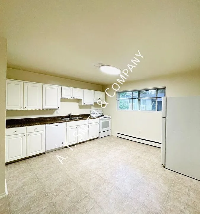 2545 S Sheridan Blvd #24