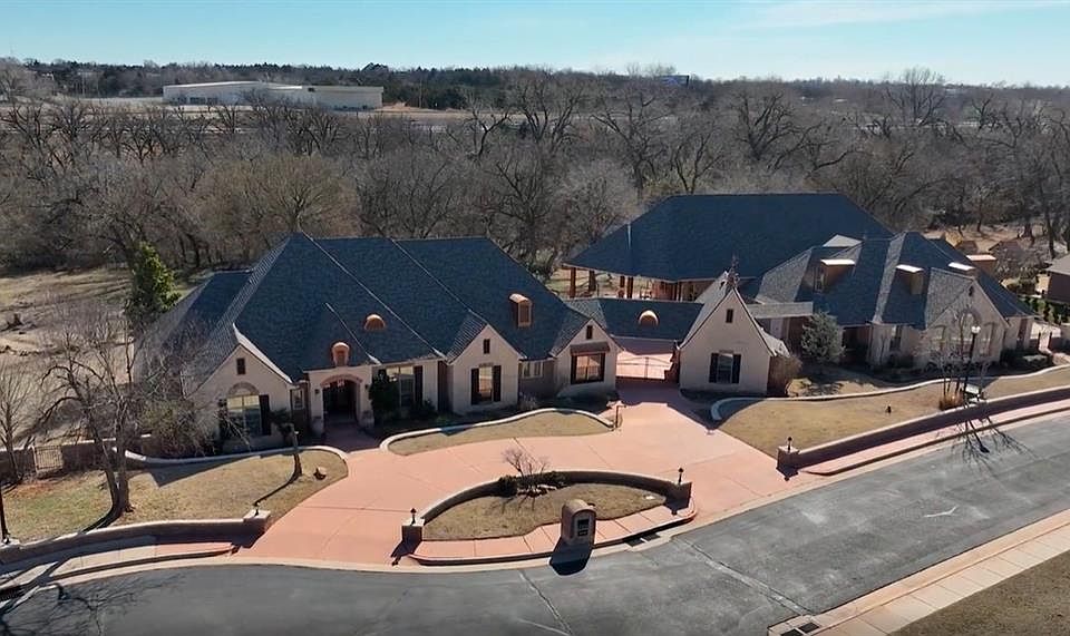 1st image of 4808 Rose Rock Dr