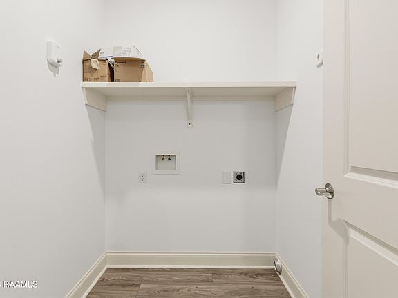 5th image of 107 Rue Argenteuil Rd