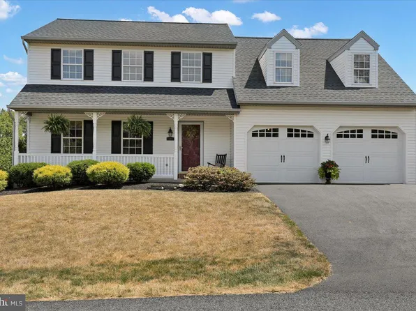12 Conoy Cir, Elizabethtown, PA 17022