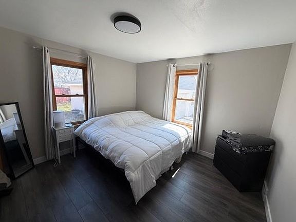 5th image of 421 Wheaton Street