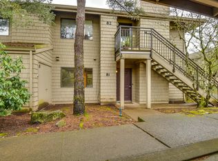 81 Galen Rd, Lake Oswego, OR 97035