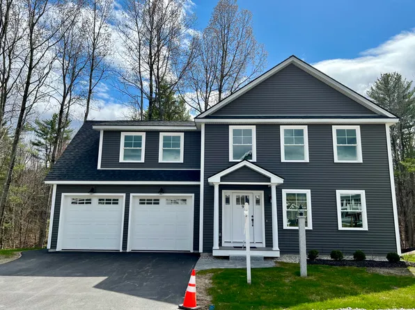 9 Cobblestone Street #55, Falmouth, ME 04105