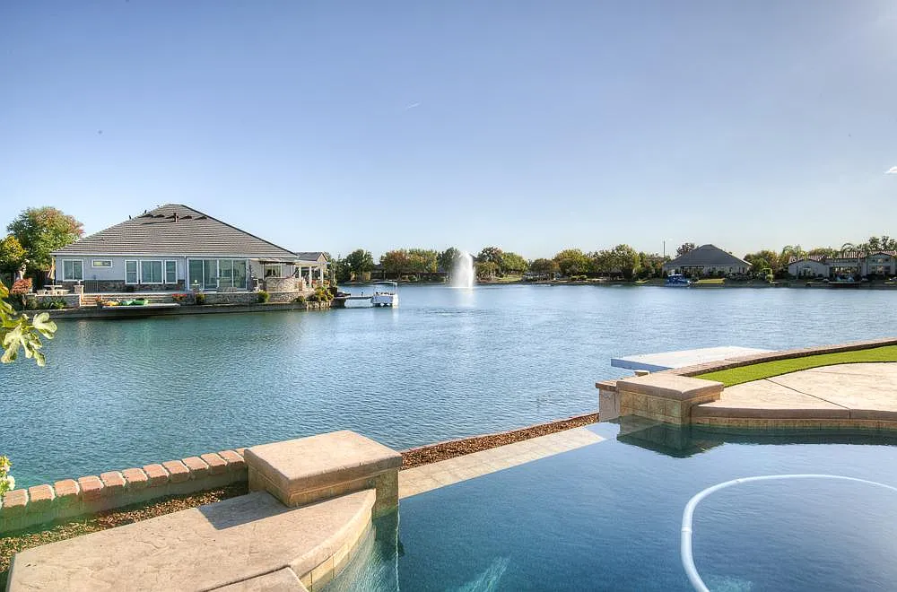 10687 E Landmark Way photo 1