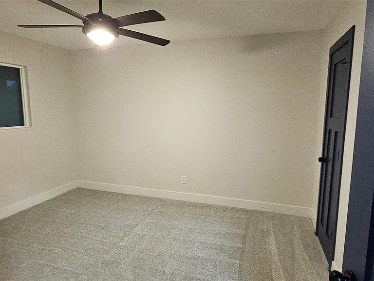 18630 Prince William Ln — Photo 18