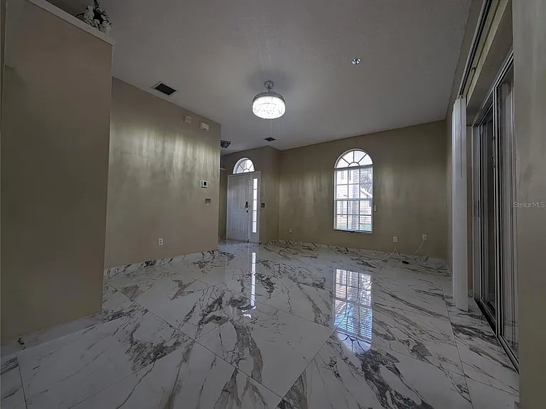 4321 Deermont Cir — Photo 9