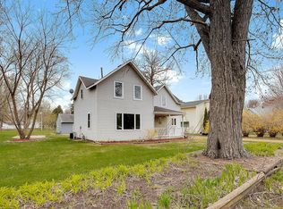 805 3rd St N, Princeton, MN 55371