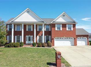 4366 Redfield Dr, Swansea, IL 62226
