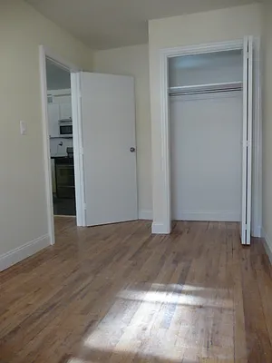 Rented by (Legacy) NY Quality Living Uptown | media 12