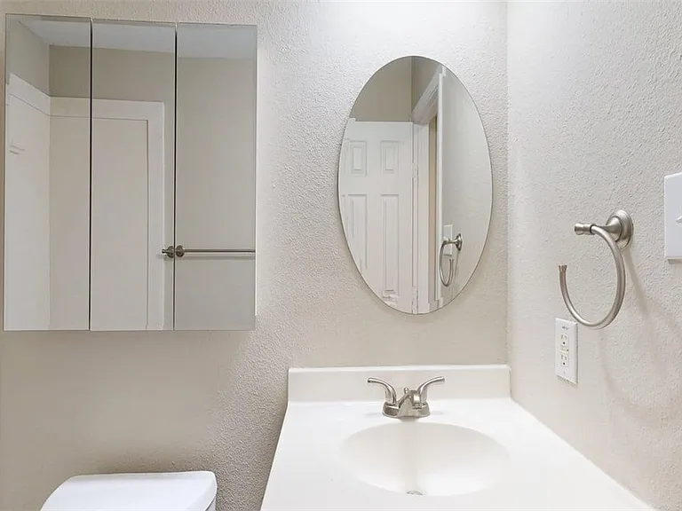 2301 White Wing Dr — Photo 24