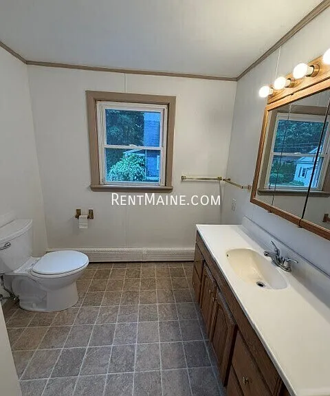 203 Center St #2 — Photo 13
