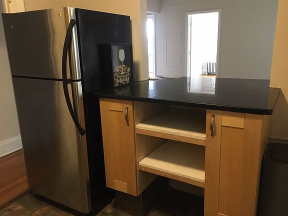 3rd image of 429 Fairmount Ave APT 312