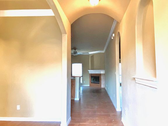 3rd image of 2101 Deniro Dr