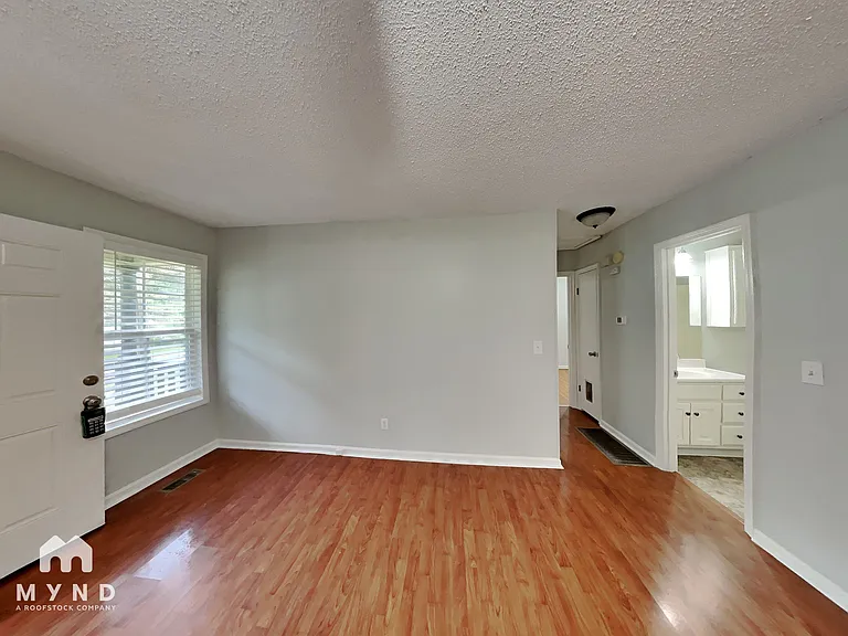 6717 San Moore Dr — Photo 6