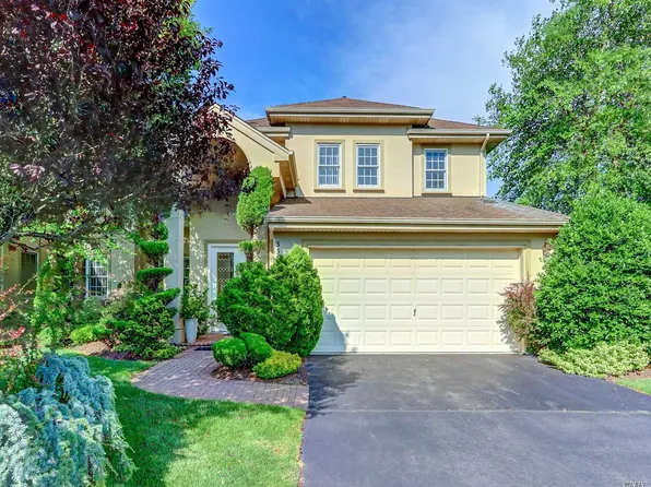 336 Altessa Blvd, Melville, NY 11747