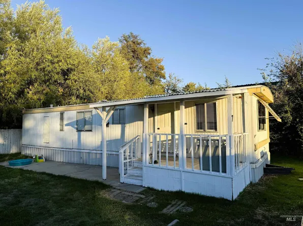 113 E 45th St Trailer 7, Garden City, ID 83714
