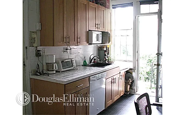 Rented by Douglas Elliman | media 5
