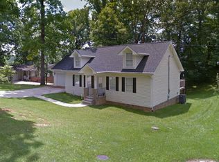 300 Dogwood Dr, Greeneville, TN 37745