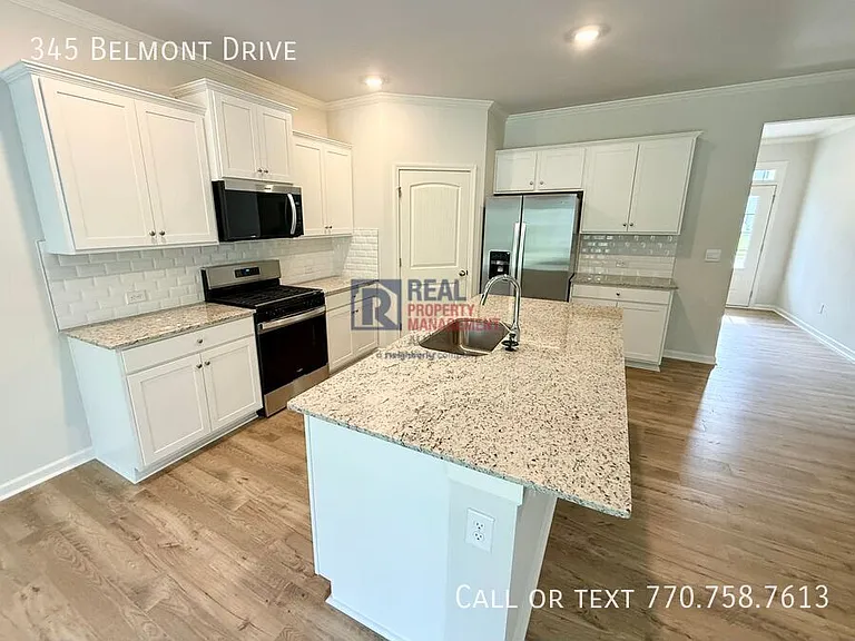 345 Belmont Dr — Photo 13