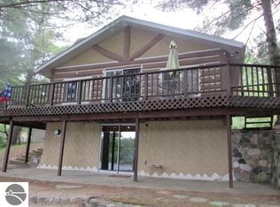 6239 Wolverine Trl, Alger, MI 48610