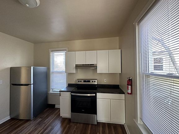 2nd image of 608 Washtenaw Ave #1