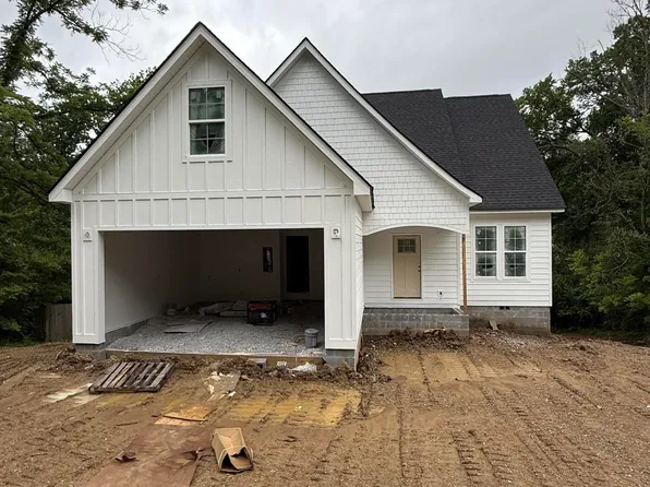 2535 Leaning Tree Ln, Chattanooga, TN 37415