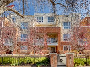 1110 3rd Ave NW #214, Calgary, AB T2N4J3