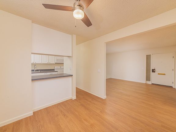 3rd image of 630 Tempe Ct #F