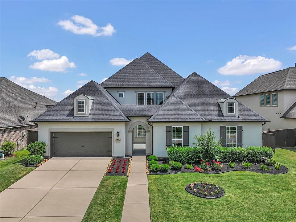 1st image of 3706 Canyon Dr