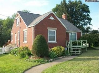 50252 Middle Ridge Rd, Amherst, OH 44001