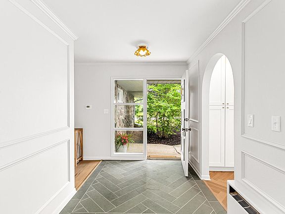 4th image of 2355 N 147th STREET